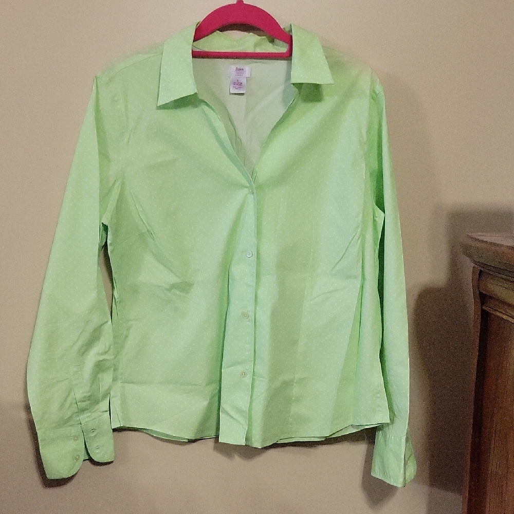 G.H. Bass & Co. Light Green Button-Down Shirt